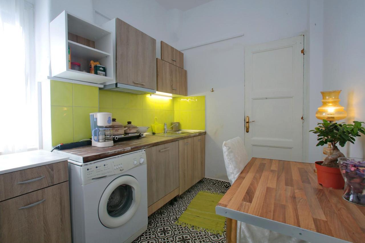 Vintage 1930'S Flat In The Center Of Thessaloniki Apartment Luaran gambar